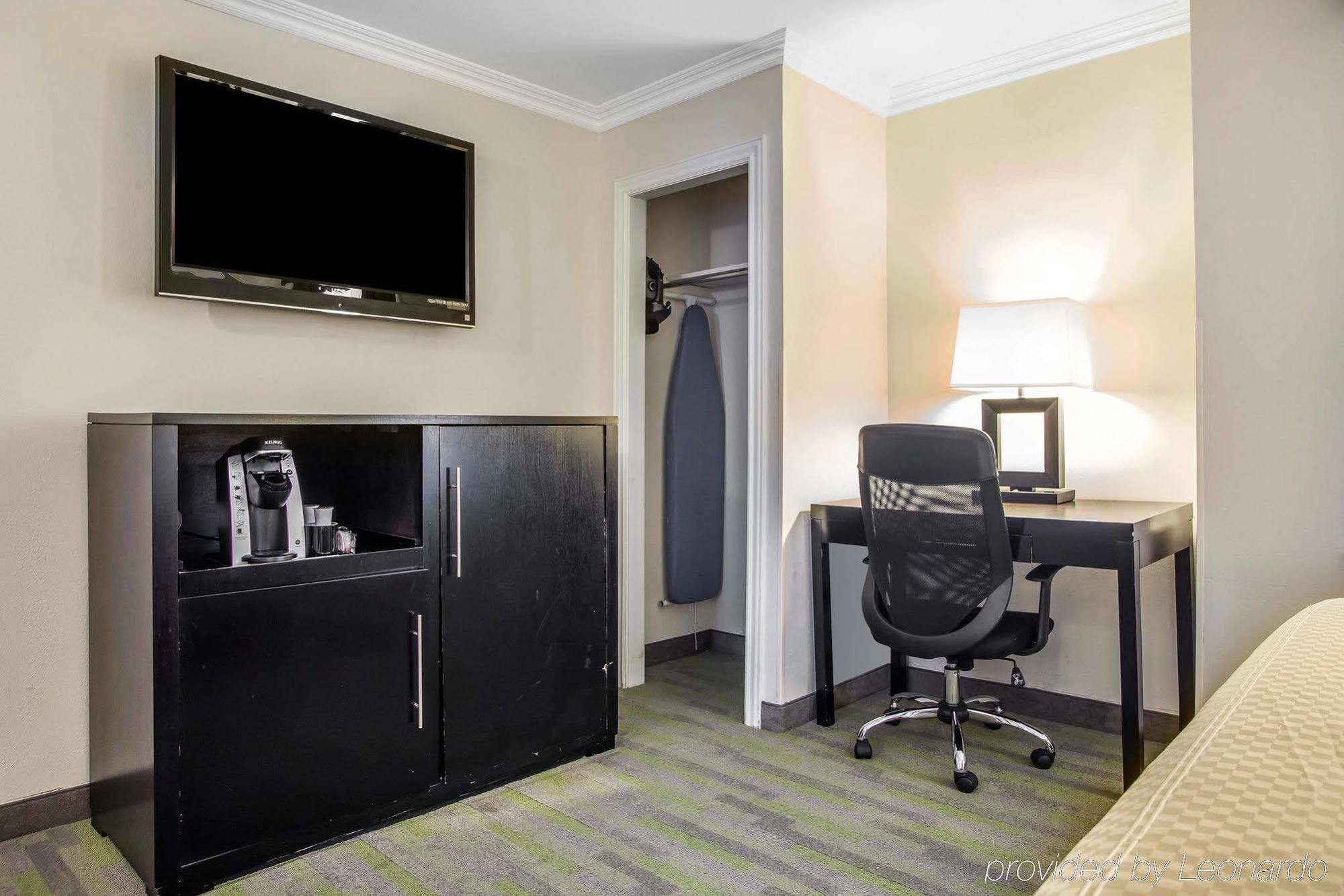 Quality Inn Center City ฟิลาเดลเฟีย ภายนอก รูปภาพ