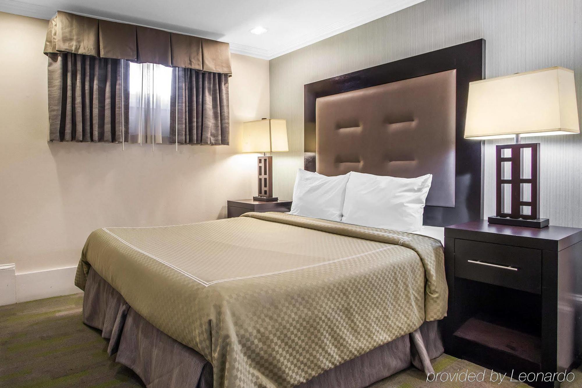 Quality Inn Center City ฟิลาเดลเฟีย ภายนอก รูปภาพ