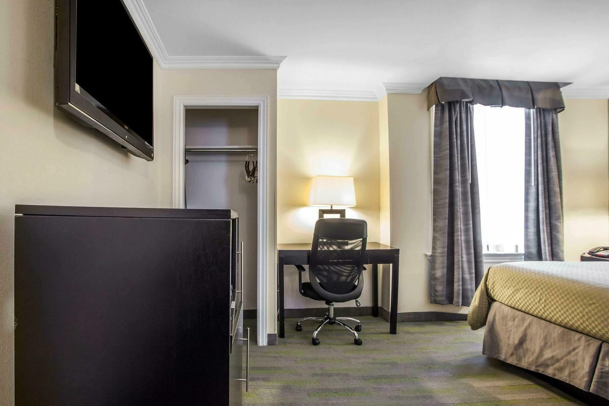 Quality Inn Center City ฟิลาเดลเฟีย ภายนอก รูปภาพ